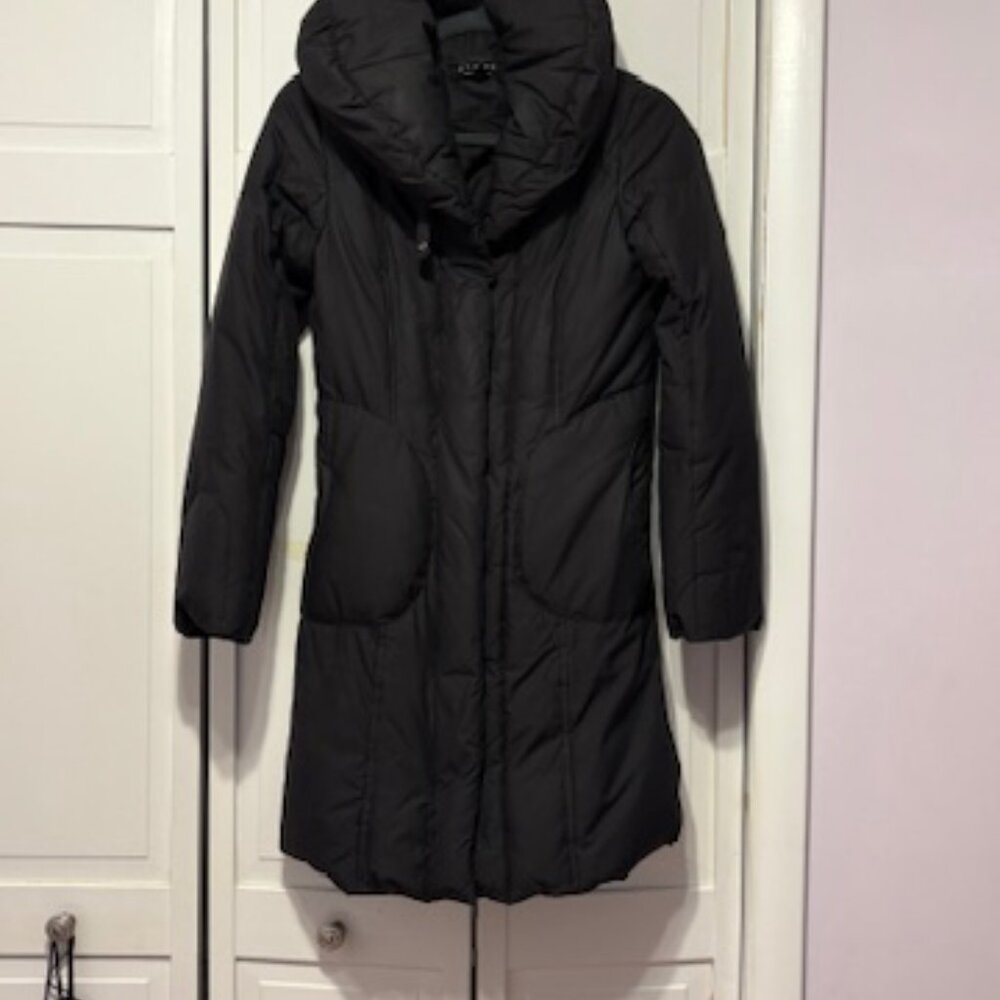 Steve Searle black down coat XS